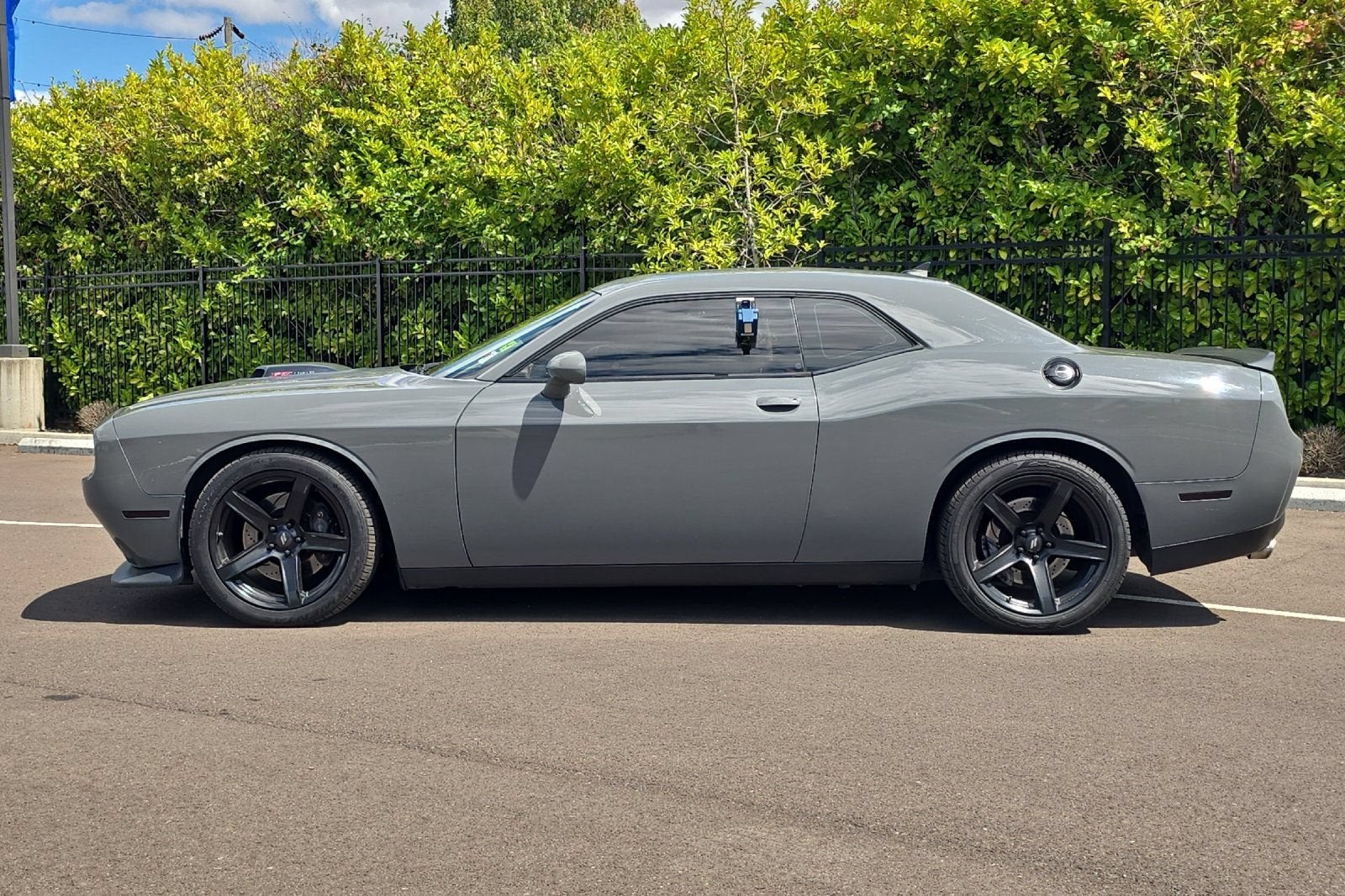 2018 Dodge Challenger 392 Hemi Scat Pack Shaker