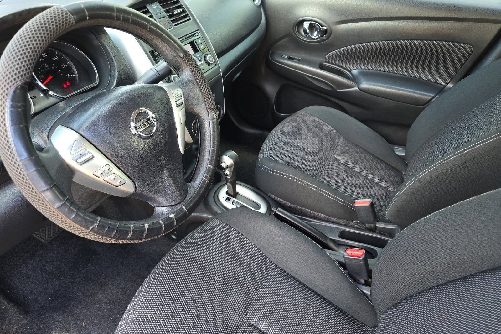 2017 Nissan Versa Sedan SV