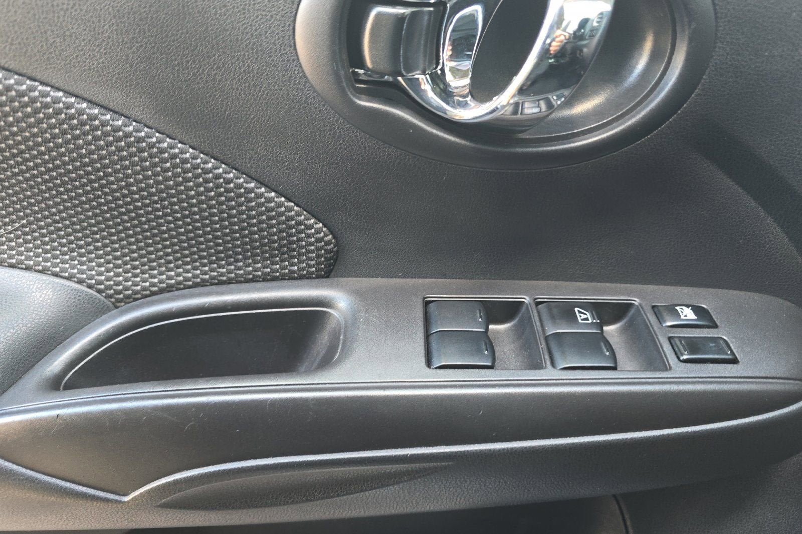 2017 Nissan Versa Sedan SV