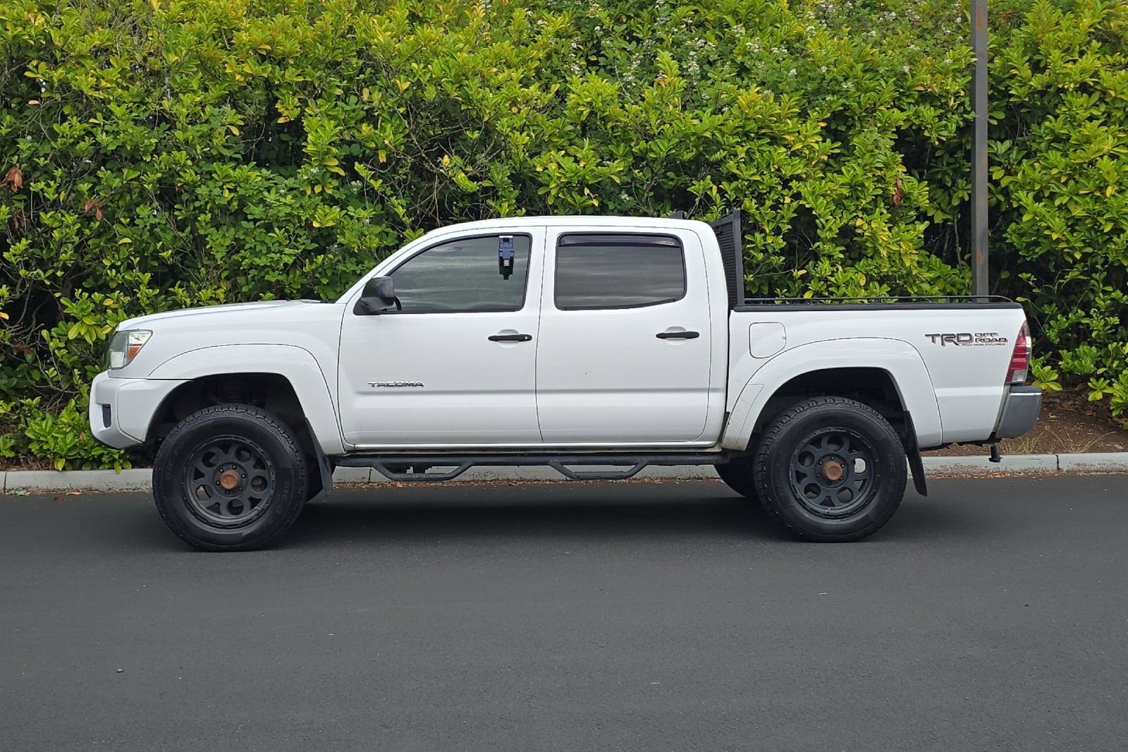 2013 Toyota Tacoma DBL CAB 4WD V6 AT