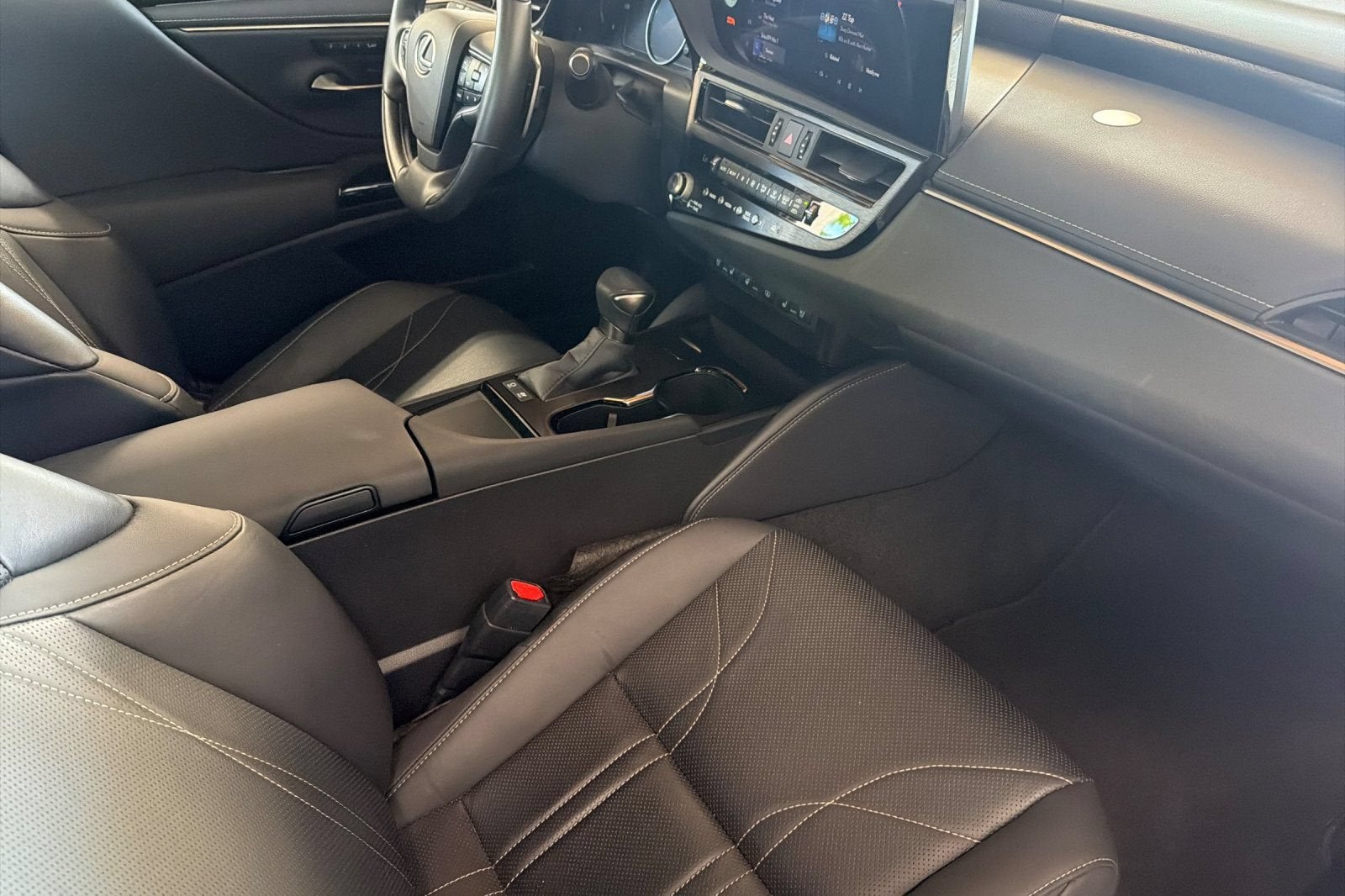 2024 Lexus ES ES 300h Luxury