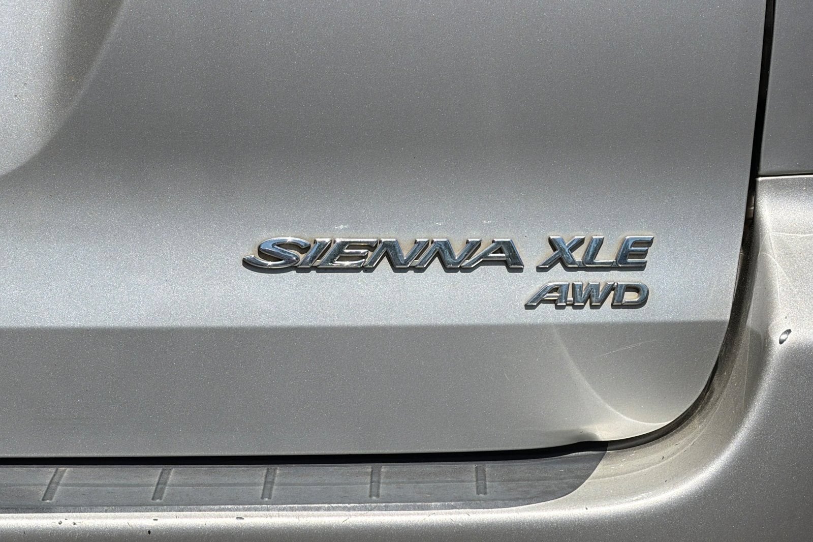 2004 Toyota Sienna XLE