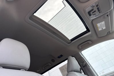2019 Toyota Sienna XLE Auto Access Seat