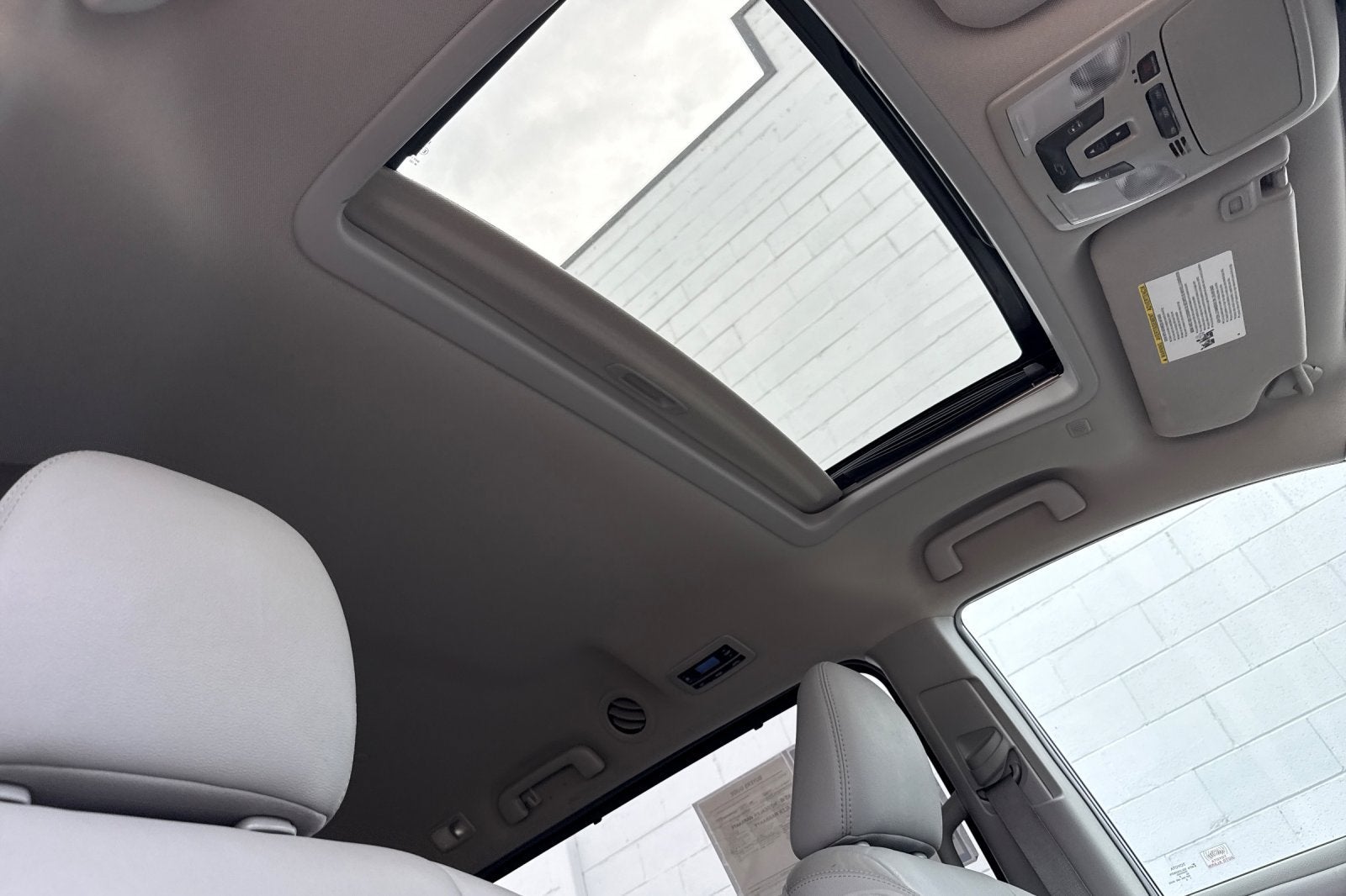 2019 Toyota Sienna XLE Auto Access Seat