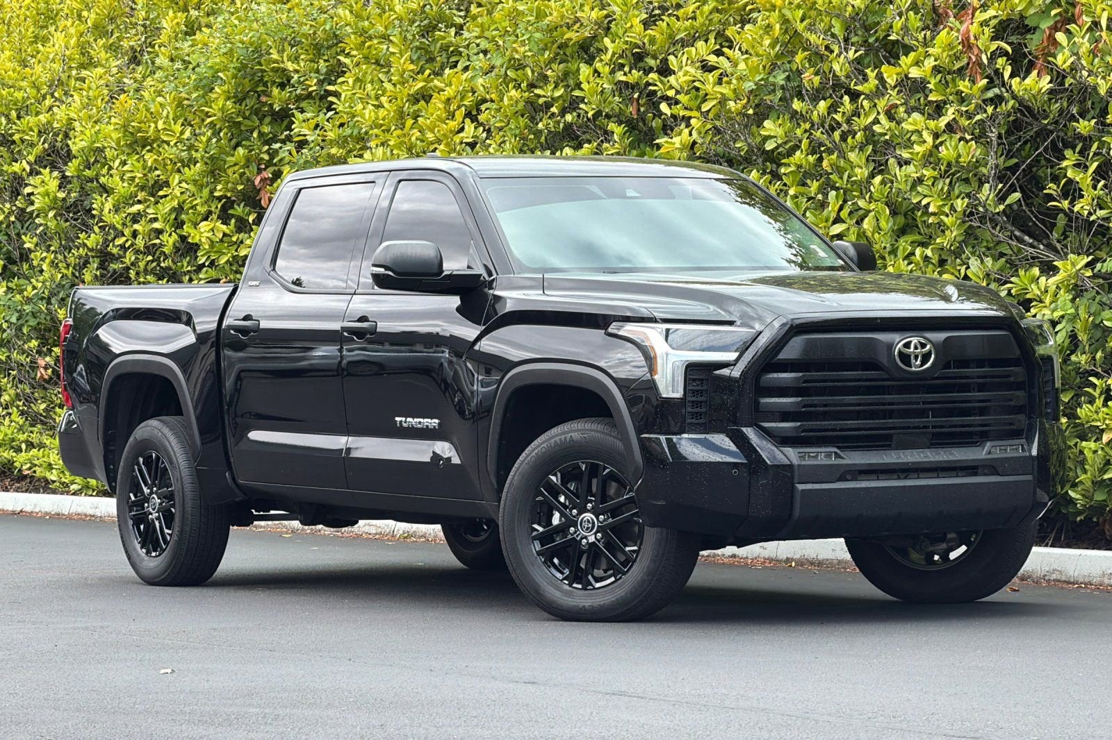 2024 Toyota Tundra 4WD SR5