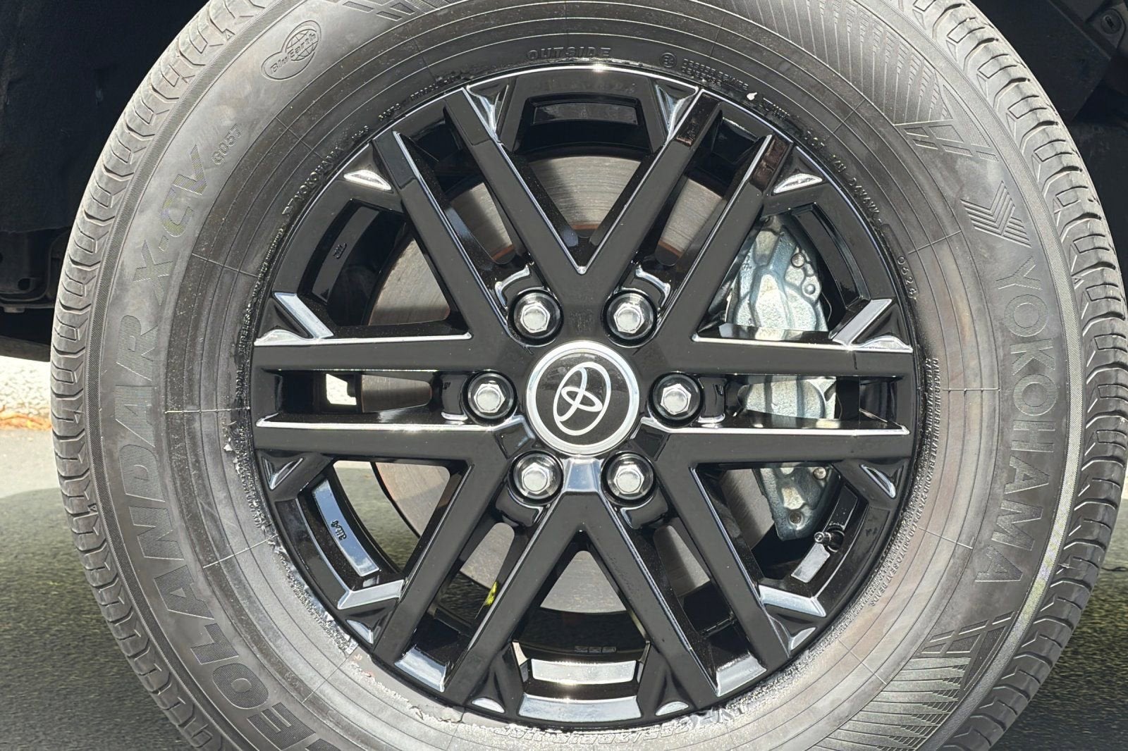 2024 Toyota Tundra 4WD SR5