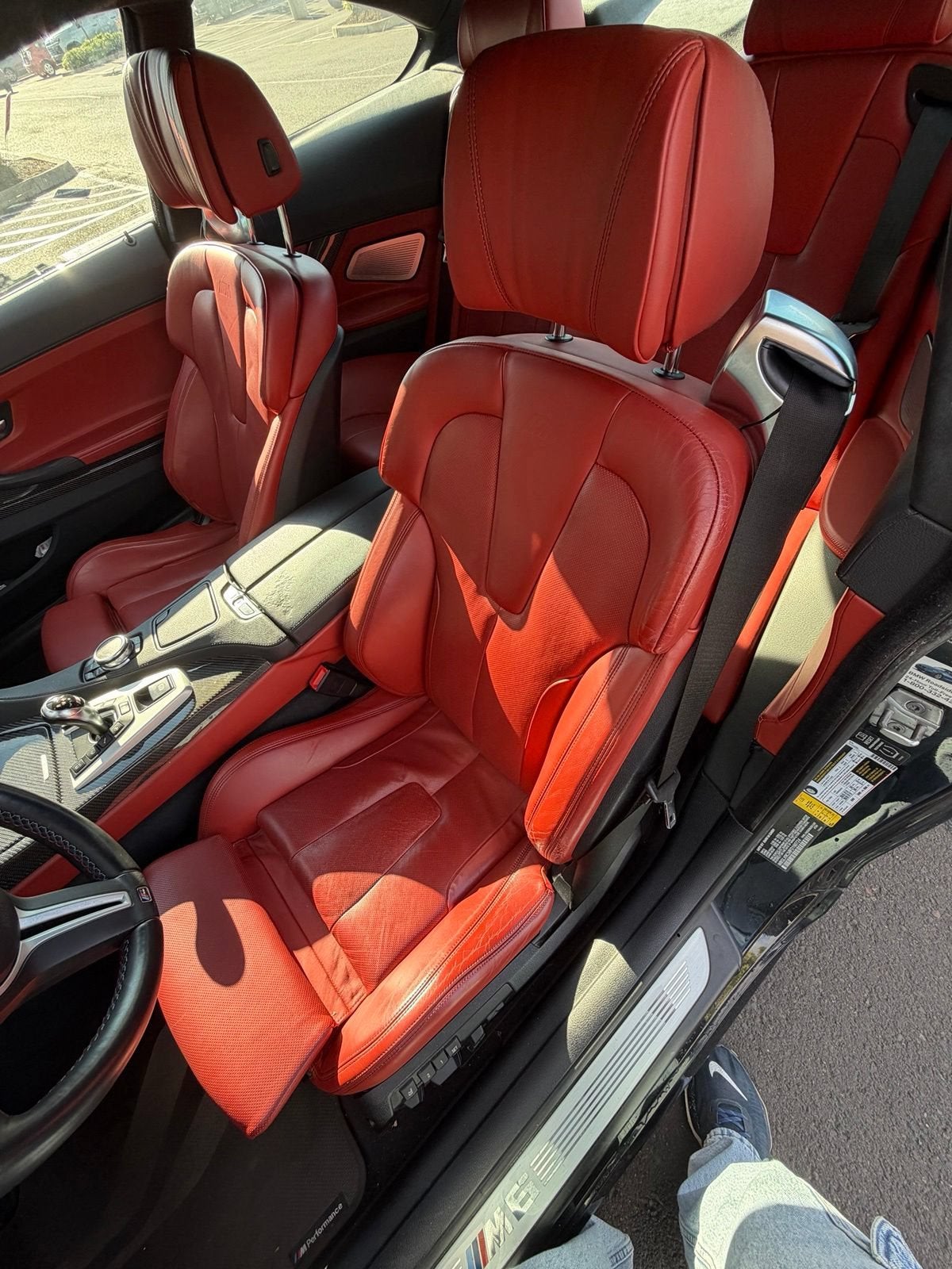 2015 BMW M6 2DR CPE