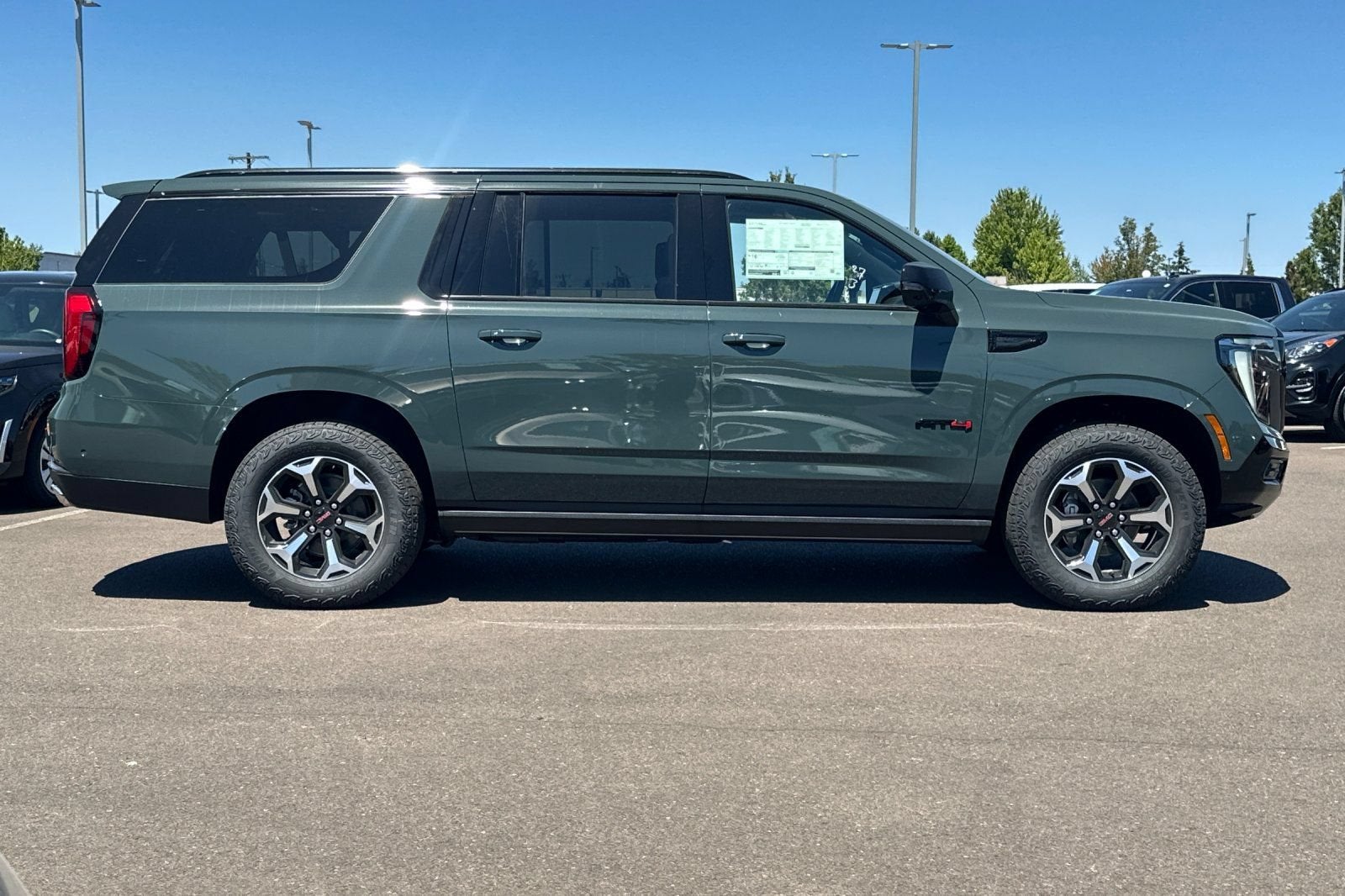 2026 GMC Yukon XL AT4