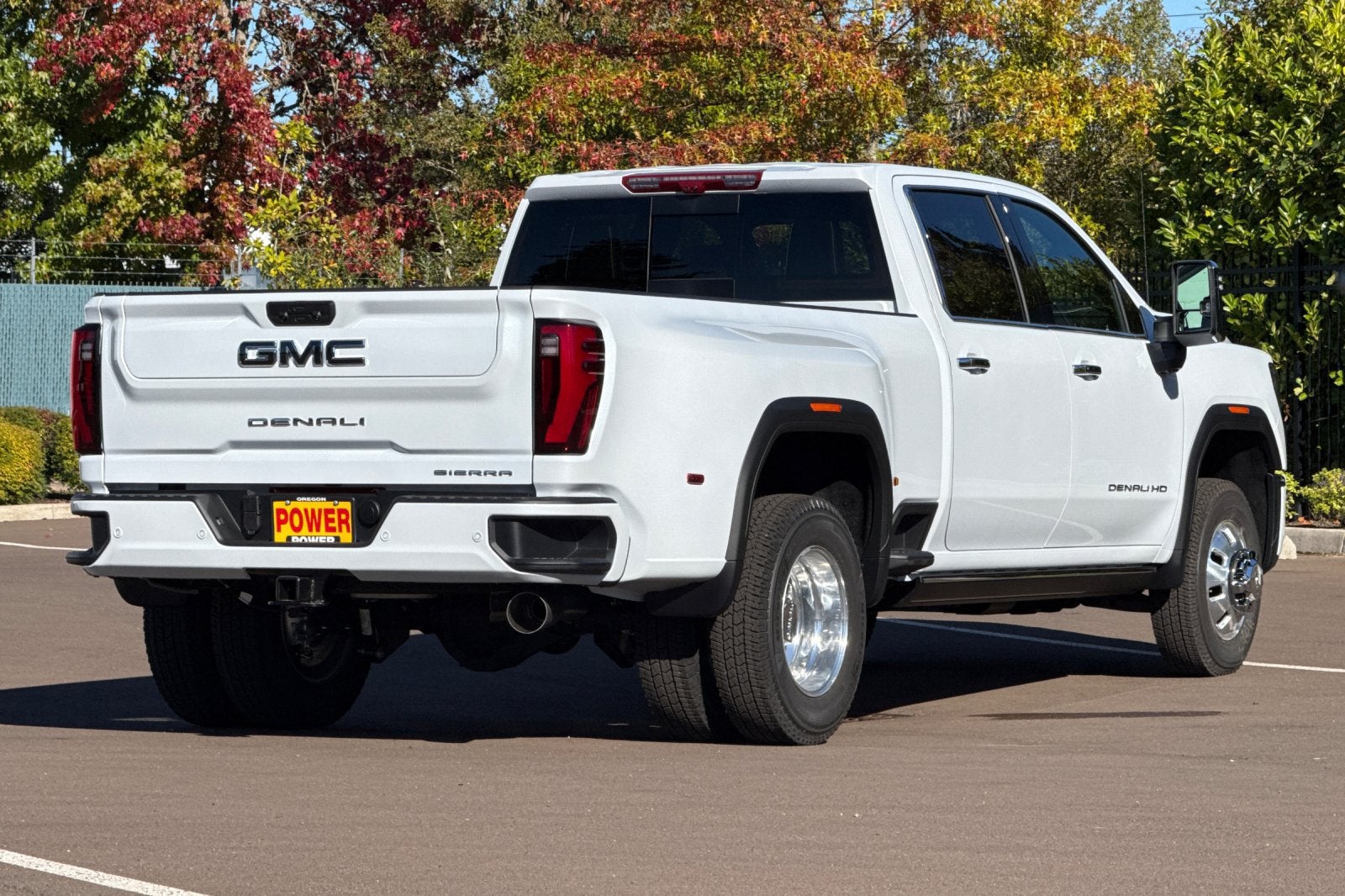 2026 GMC Sierra 3500 HD Denali Ultimate DRW