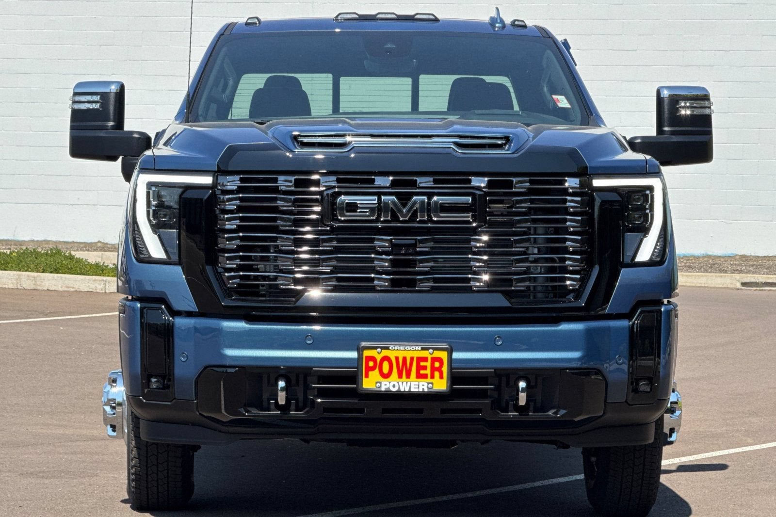 2026 GMC Sierra 3500 HD Denali Ultimate DRW