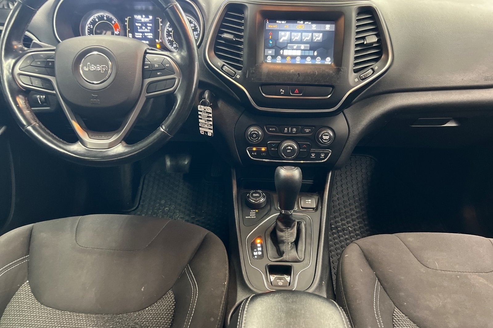 2020 Jeep Cherokee Latitude