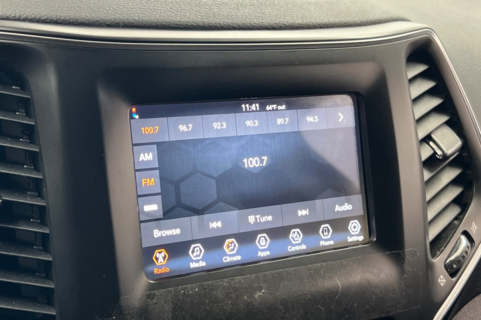 2020 Jeep Cherokee Latitude