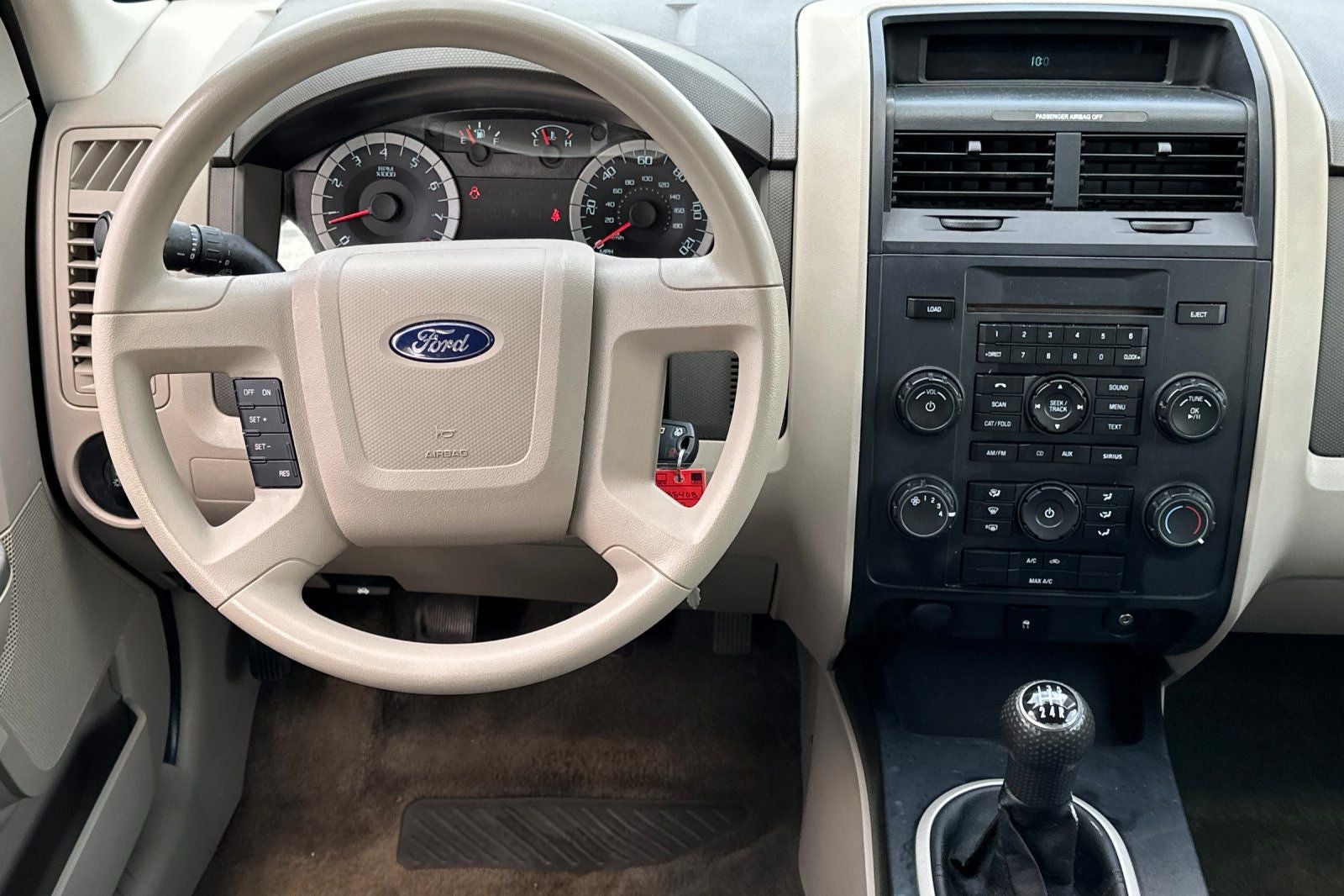 2010 Ford Escape XLS