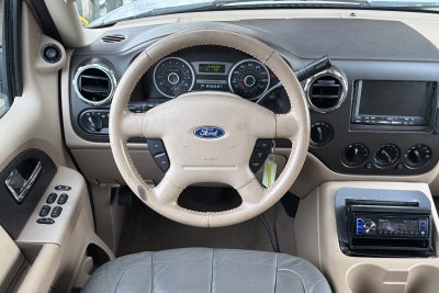 2005 Ford Expedition XLT