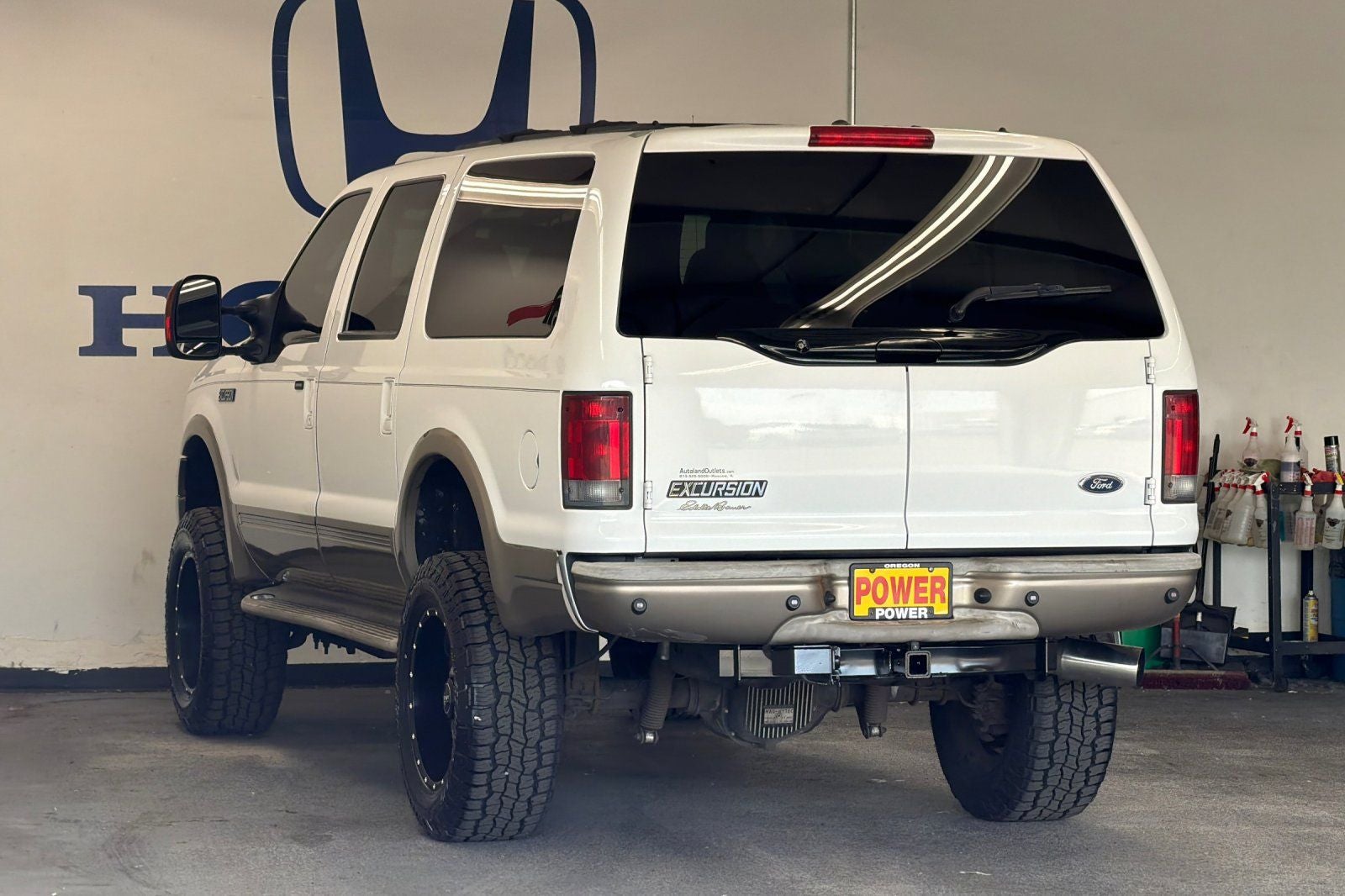 2005 Ford Excursion Eddie Bauer