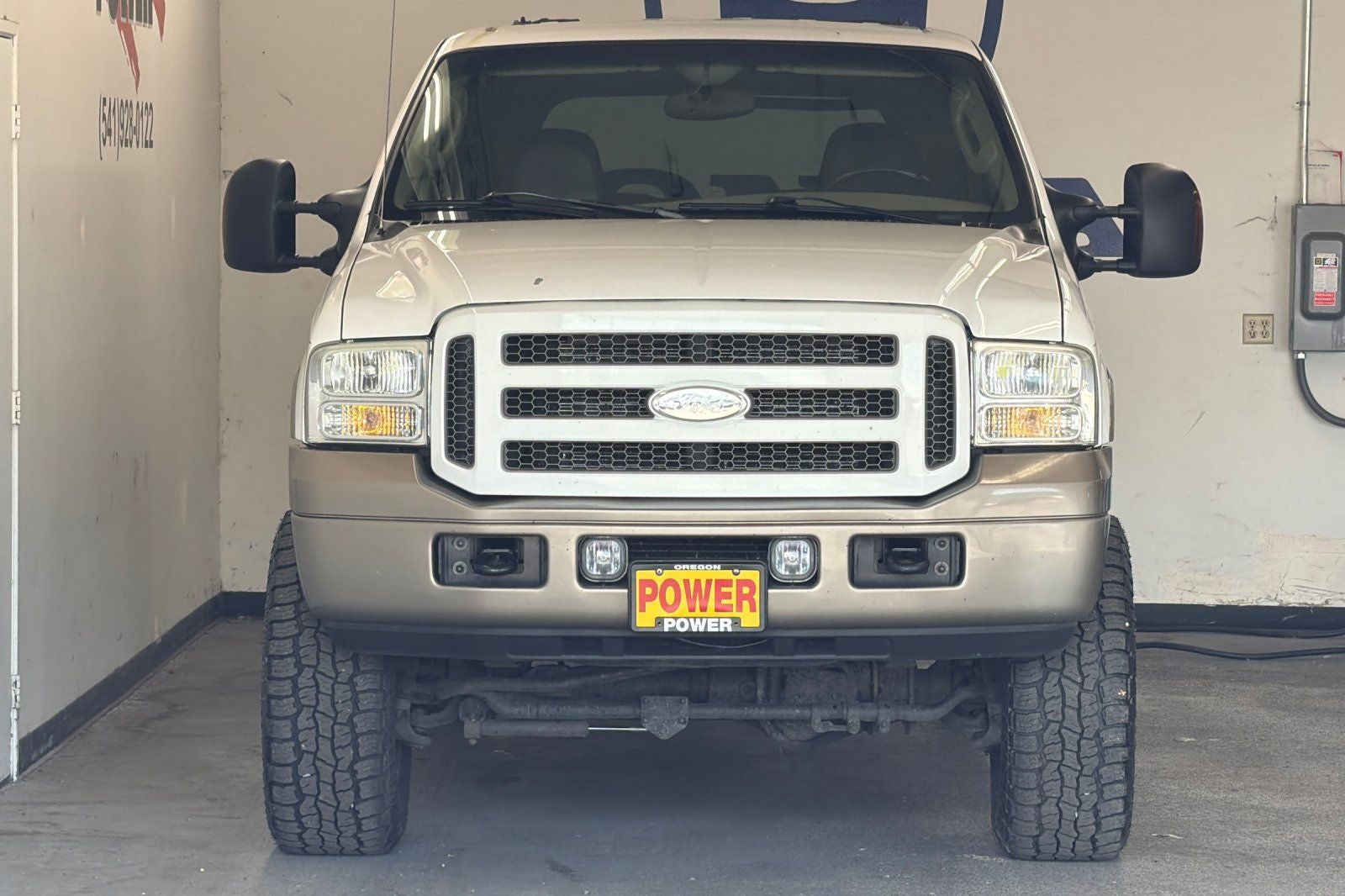 2005 Ford Excursion Eddie Bauer