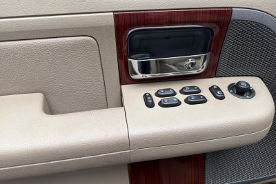 2005 Ford F-150 Base