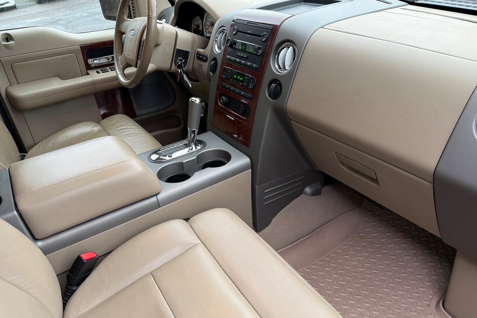 2005 Ford F-150 Base