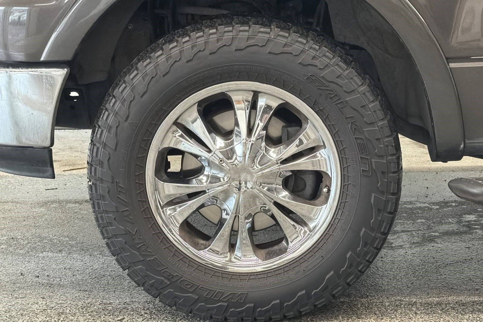 2005 Ford F-150 Base