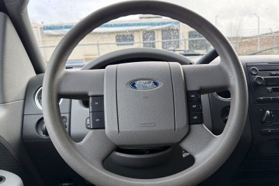2004 Ford F-150 Base