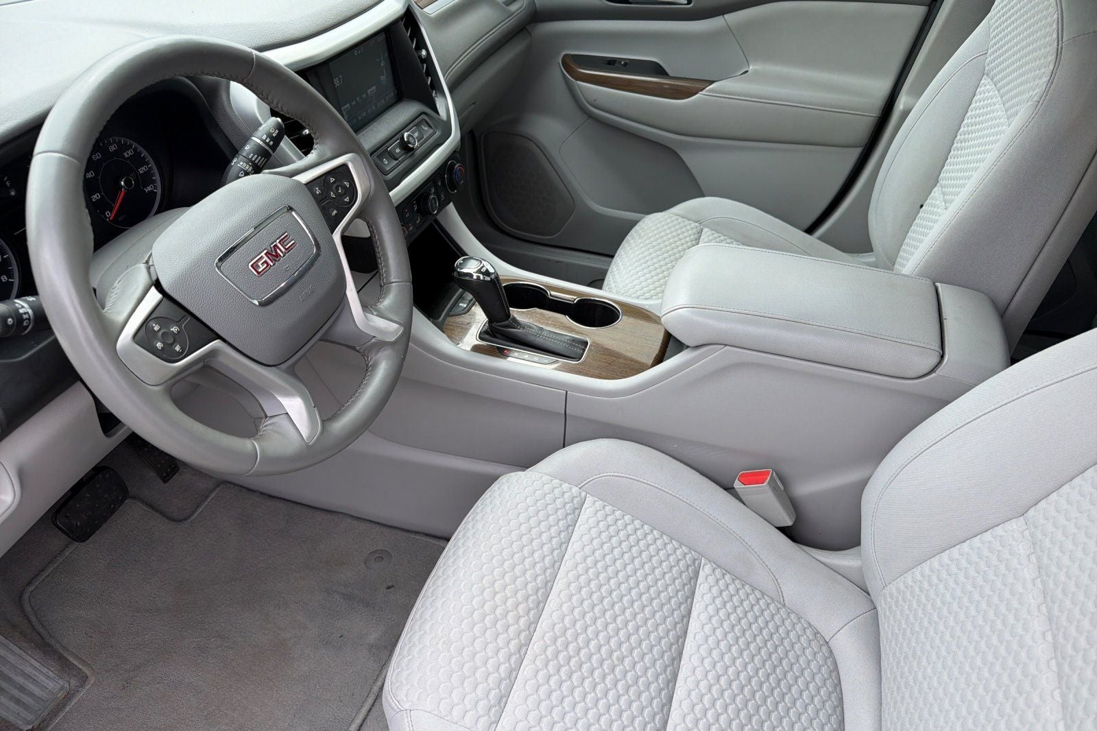 2019 GMC Acadia SLE-1
