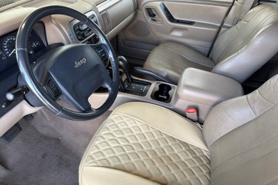 2004 Jeep Grand Cherokee Laredo