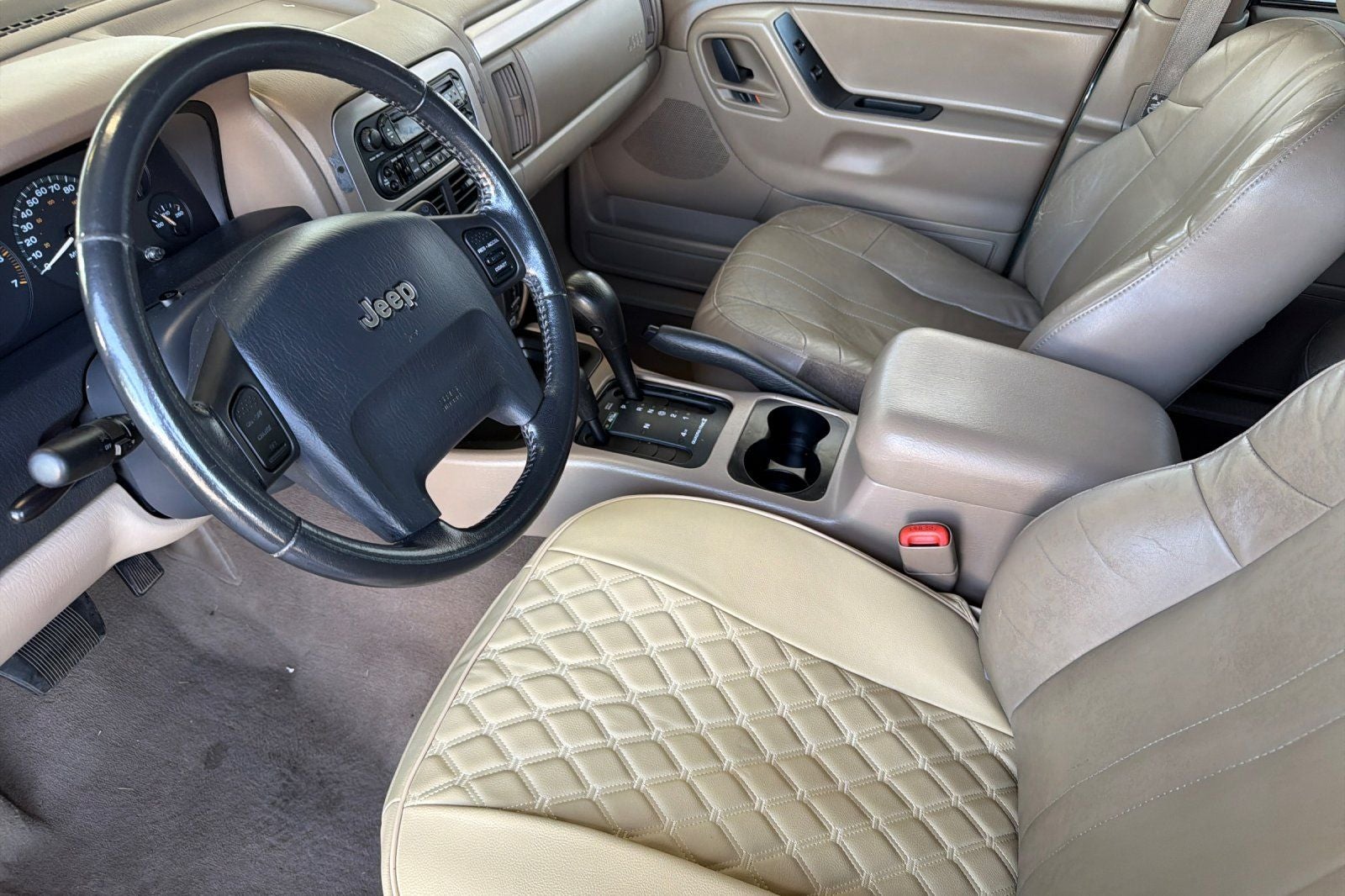2004 Jeep Grand Cherokee Laredo