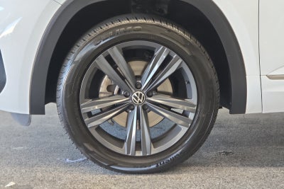 2020 Volkswagen Atlas Cross Sport 3.6L V6 SE w/Technology R-Line 4Motion