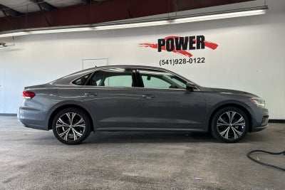 2021 Volkswagen Passat 2.0T SE