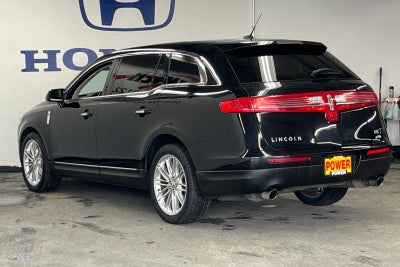 2019 Lincoln MKT Standard
