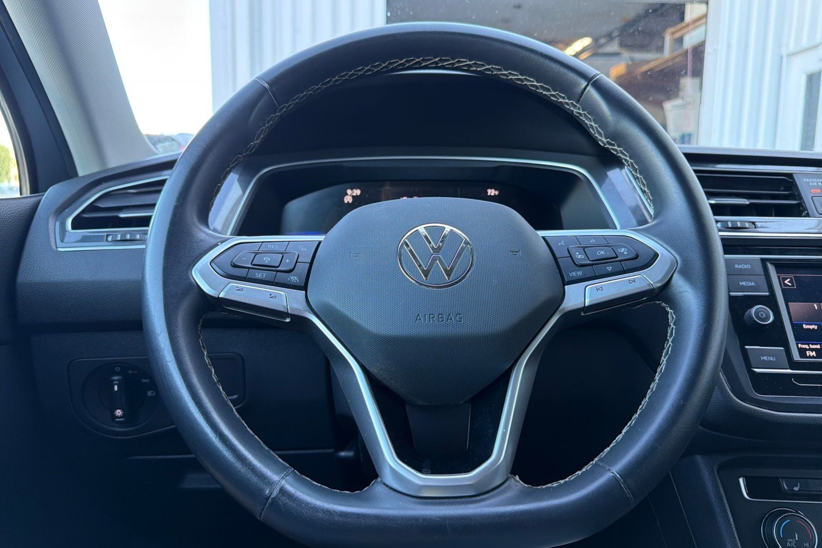 2024 Volkswagen Tiguan 2.0T S