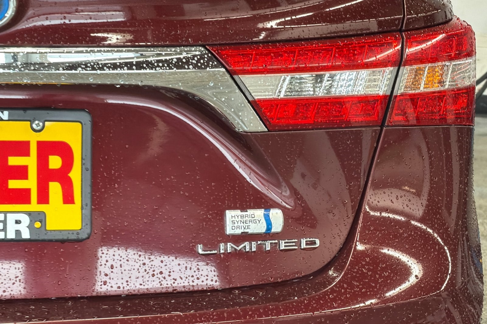 2014 Toyota Avalon Hybrid Limited