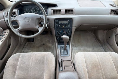 2001 Toyota Camry LE