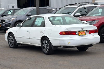 2001 Toyota Camry LE
