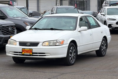 2001 Toyota Camry LE