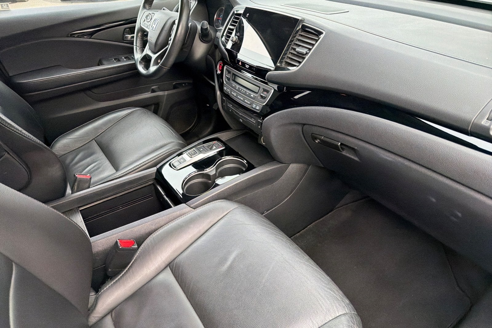 2019 Honda Pilot Touring 8 Passenger