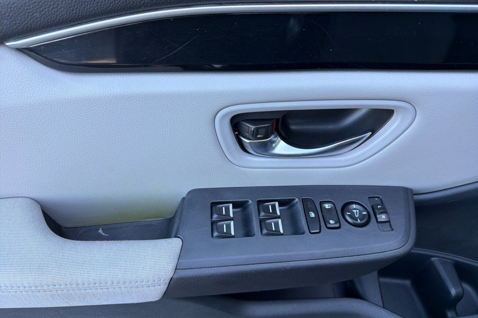 2023 Honda Pilot LX