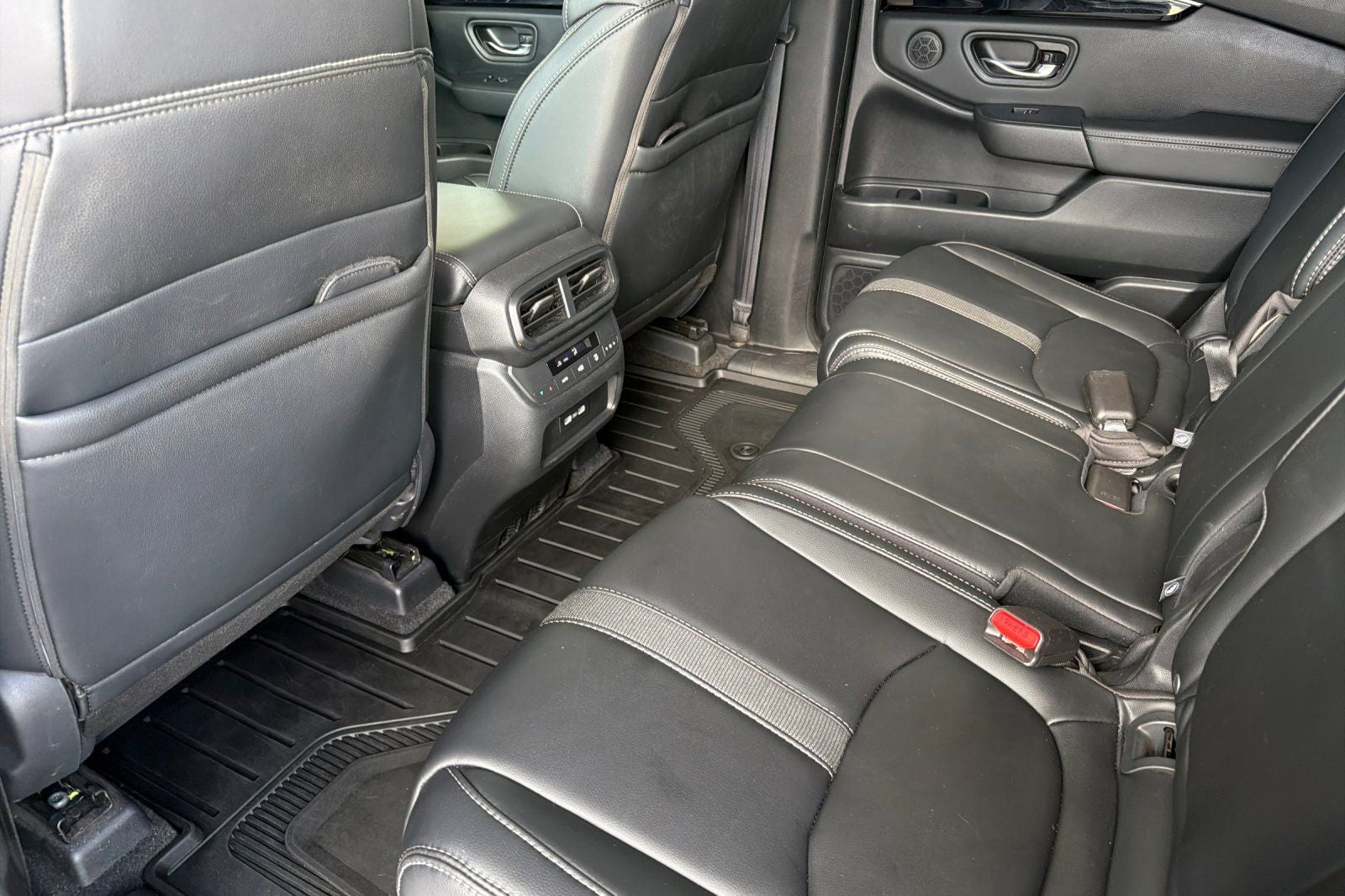 2023 Honda Pilot EX-L 8 Passenger