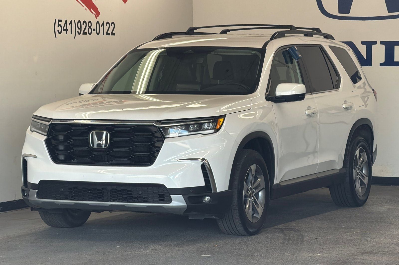 2023 Honda Pilot EX-L 8 Passenger