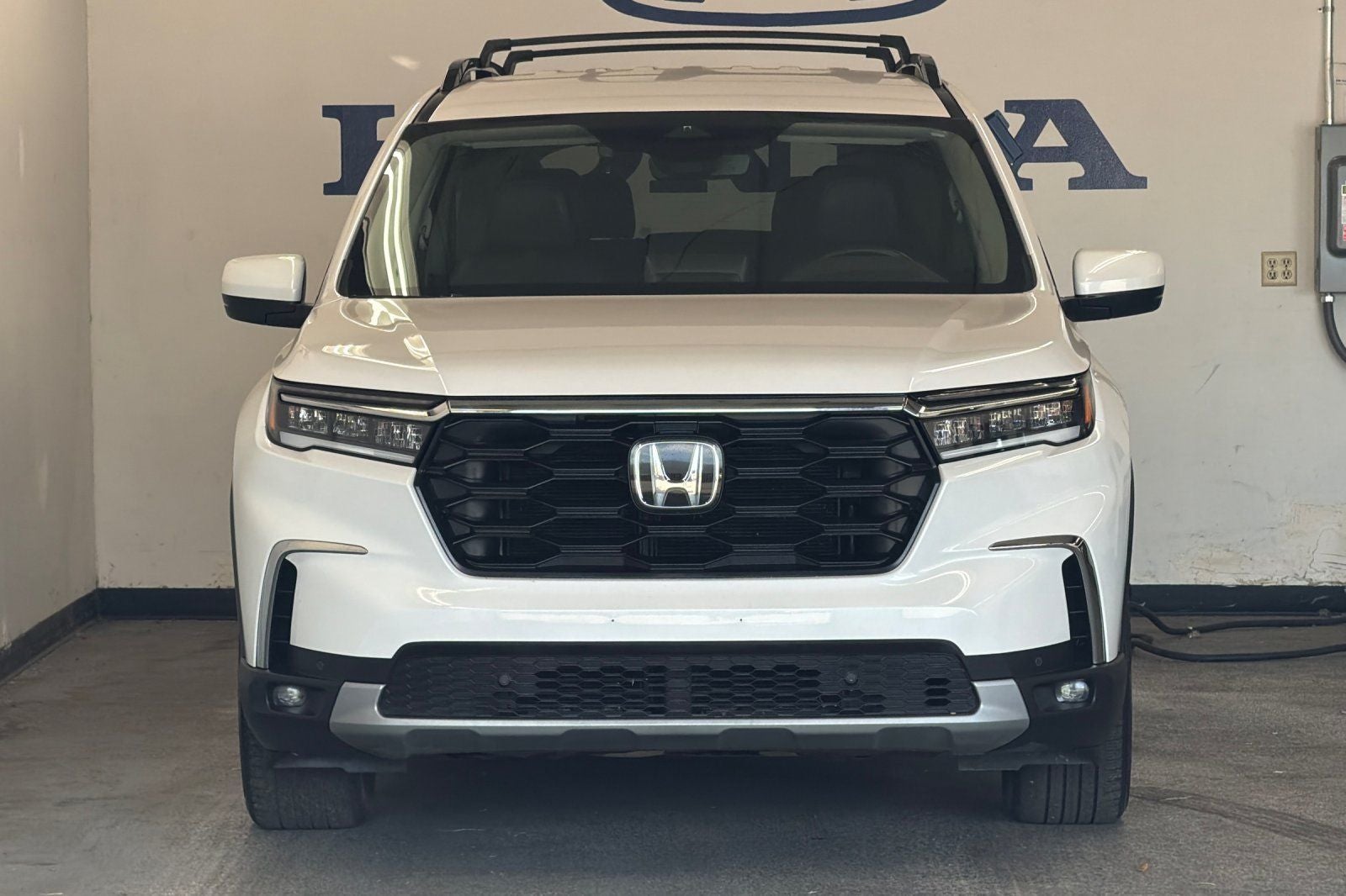 2023 Honda Pilot EX-L 8 Passenger