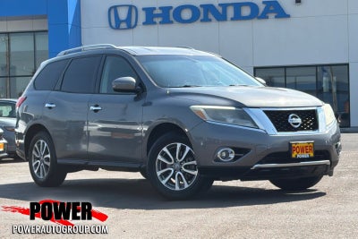 2015 Nissan Pathfinder SV