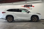 2022 Toyota Highlander Hybrid Bronze Edition