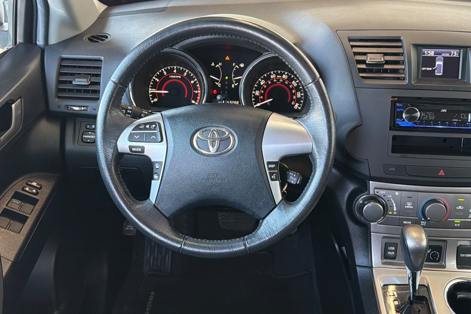 2012 Toyota Highlander SE