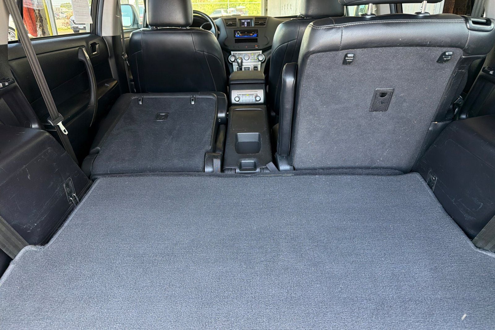 2012 Toyota Highlander SE