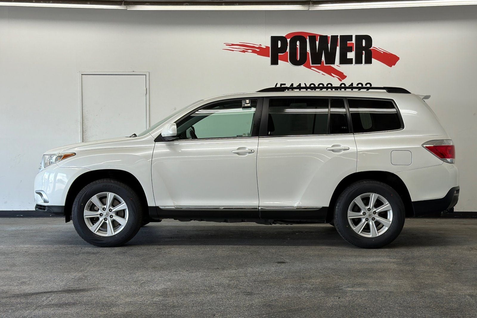 2012 Toyota Highlander SE