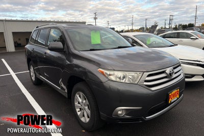 2013 Toyota Highlander SE