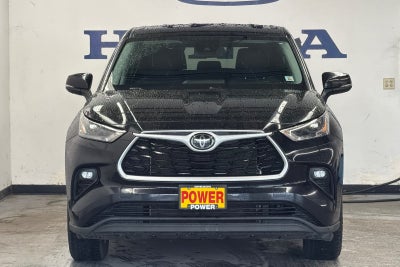 2022 Toyota Highlander LE