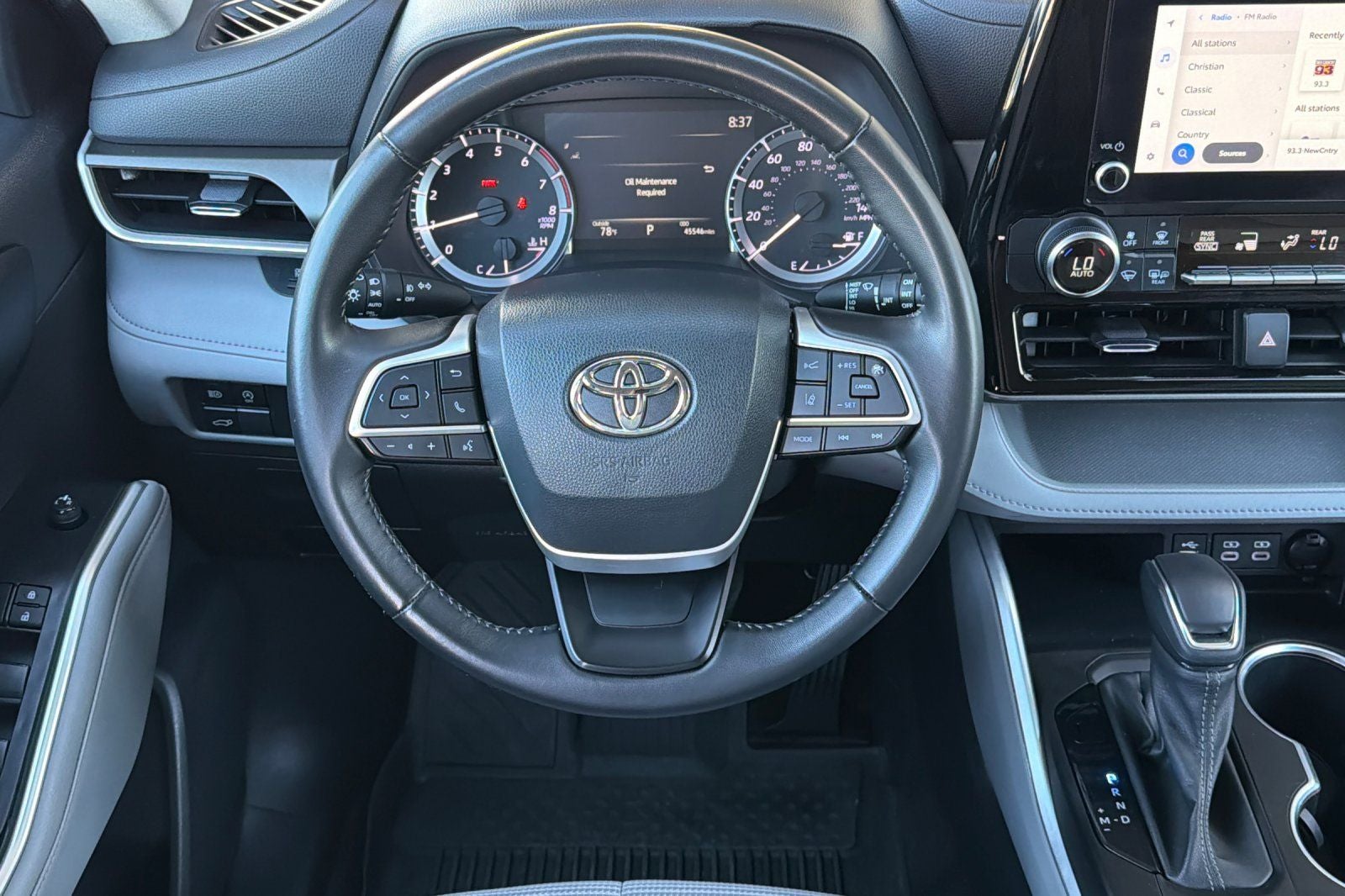 2023 Toyota Highlander LE