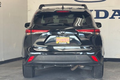 2023 Toyota Highlander LE