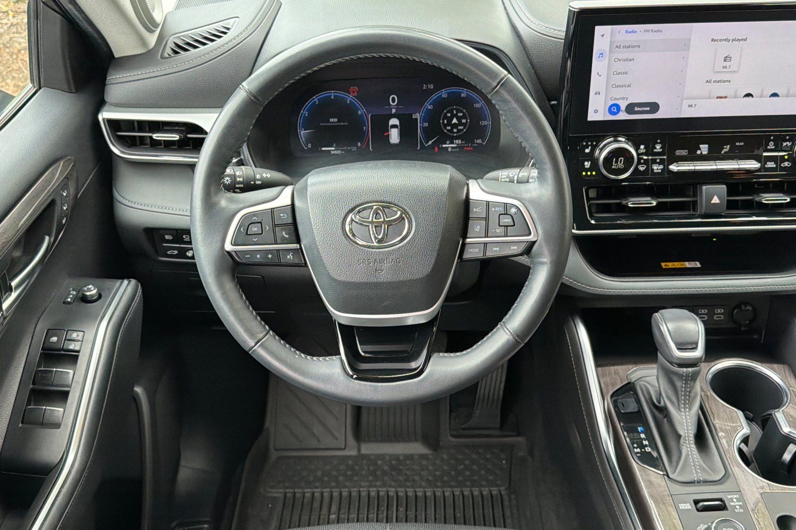 2023 Toyota Highlander Platinum